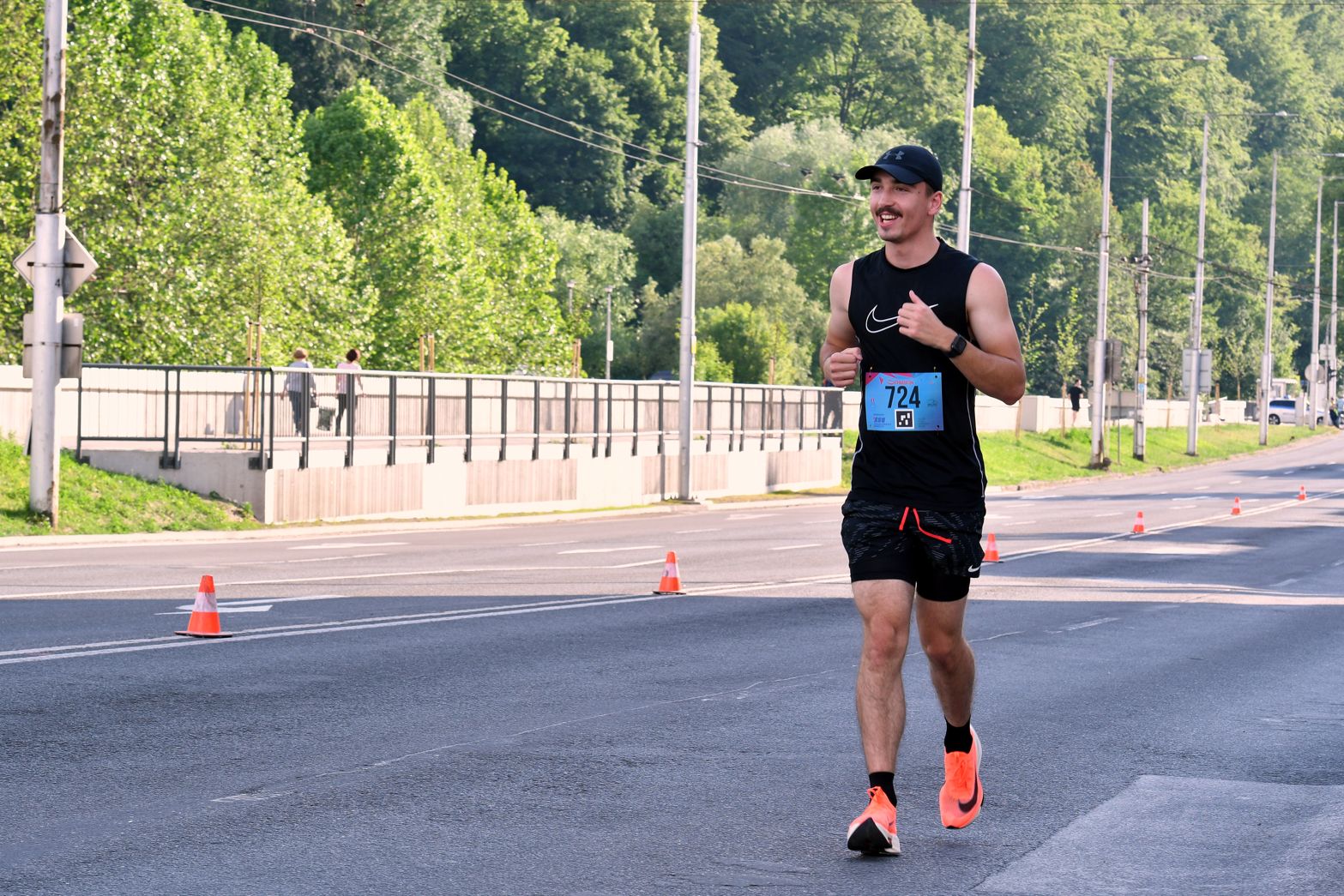 Maros Gorny smiling while running his first marathon