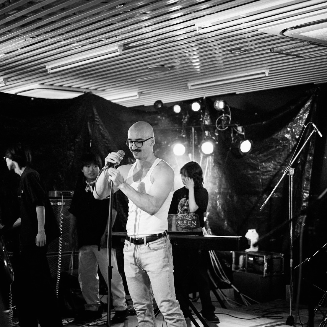 Maros Gorny as the frontman of Slovak Rhapsody